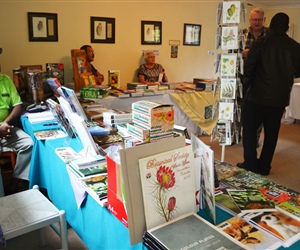 RandomHarvestBooksaleinmeetingvenue2015